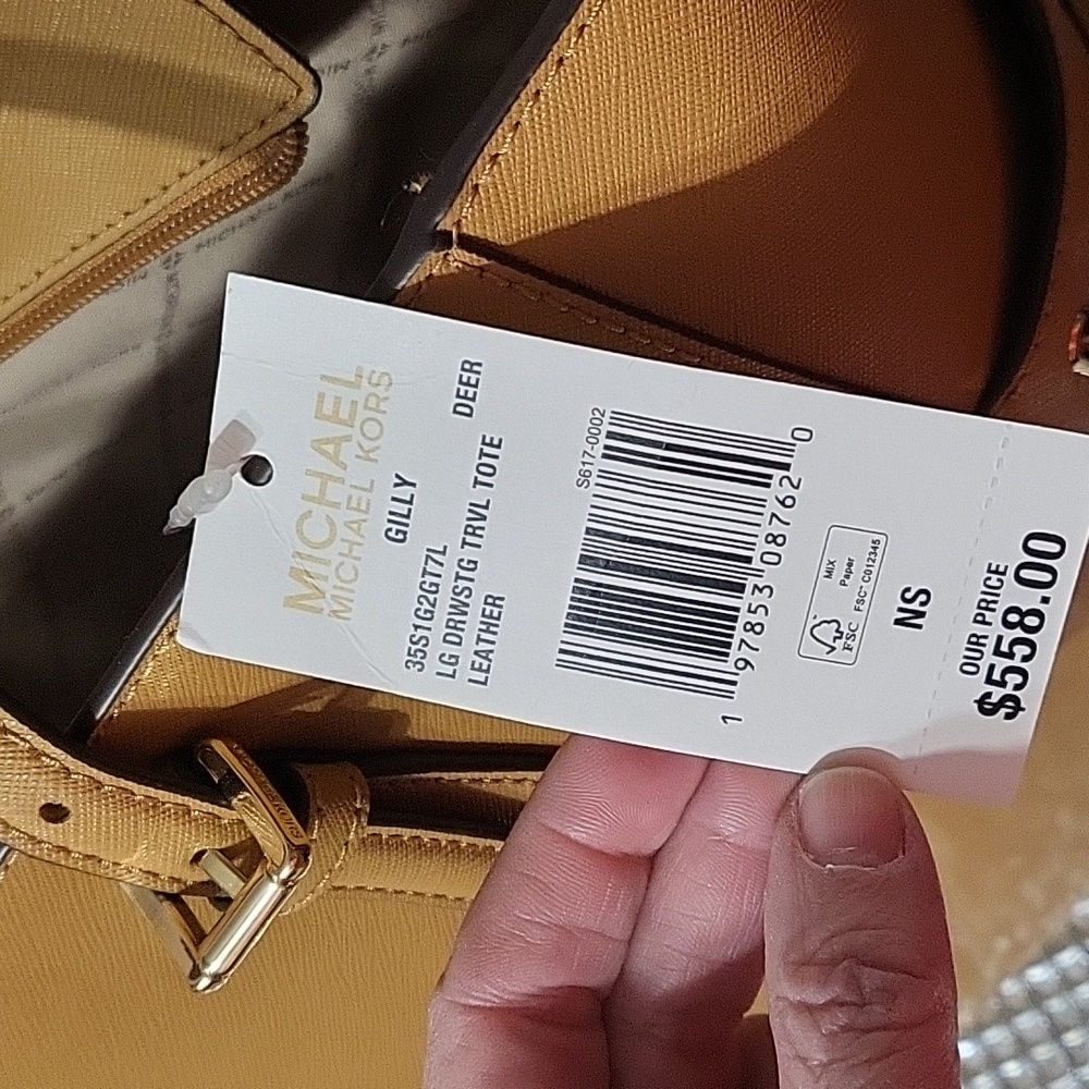 Michael Kors Tan GILLY Tote Bag - Picture 5 of 9